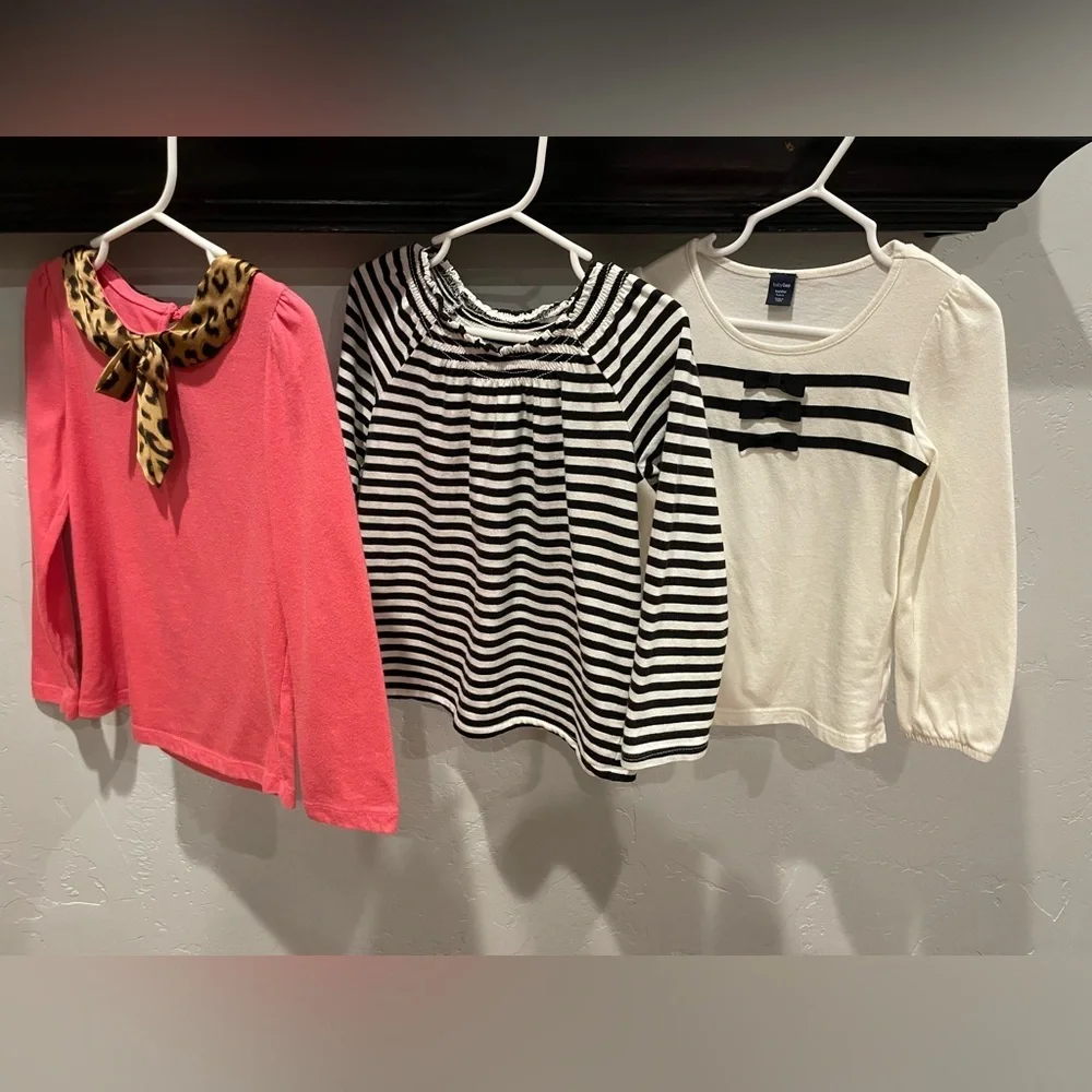 Baby gap girls Tops (3) size 4T retail $60